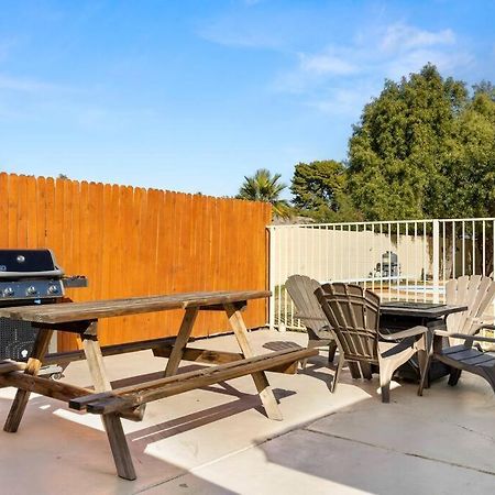 Charming Studio Overlooking The Pool. Phoenix Exterior foto